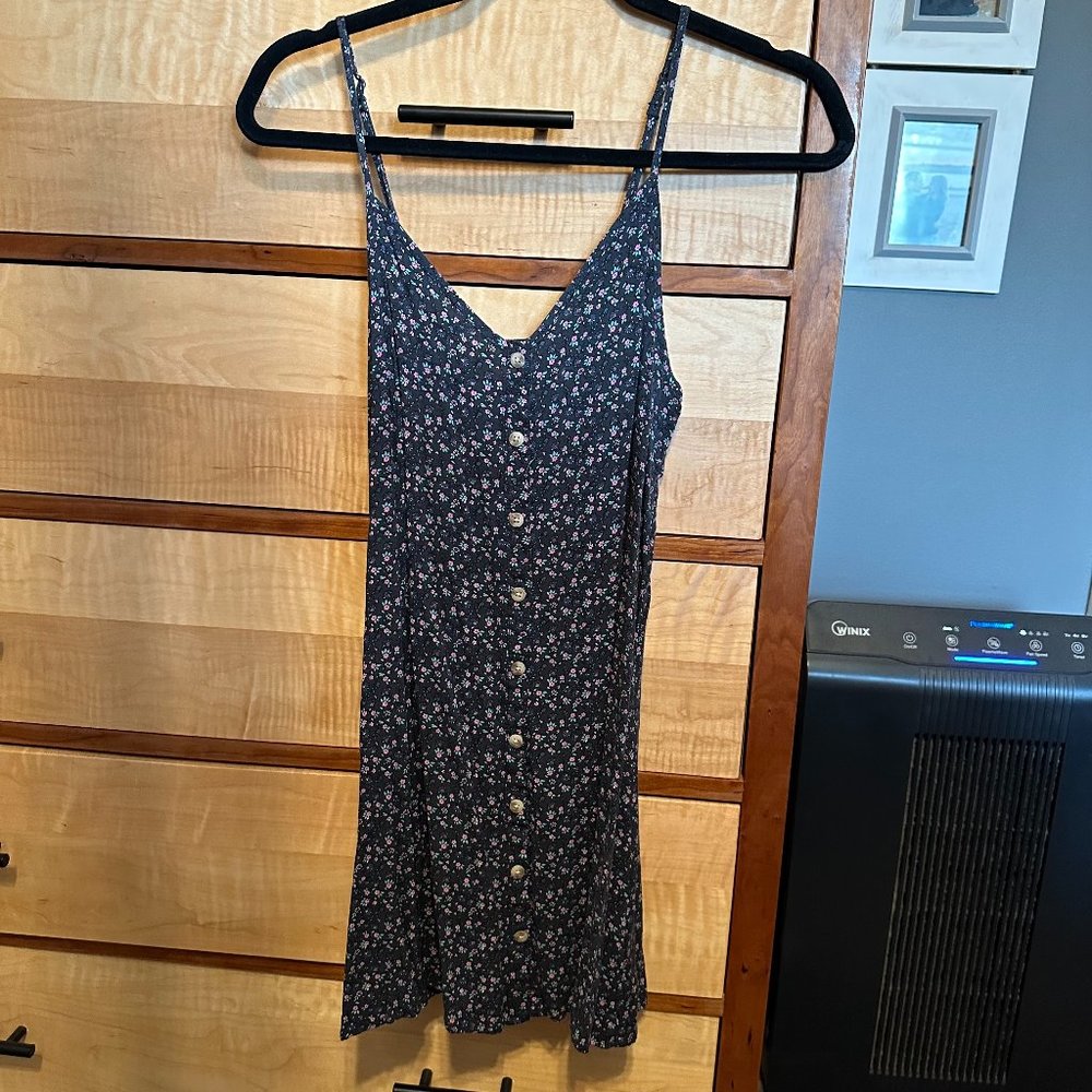 American Eagle, Floral Button Front Dress with Lace Up Back Detailing